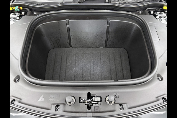 Mercedes-Benz CLA-Klasse 250+ Launch Edition 85 kWh | Trekhaak | Memorypakket voorstoelen | Panoramadak | Warmtepomp | Nightpakket | Multibeam LED | GUARD 360° vehicle protection | 19 inch AMG velgen |