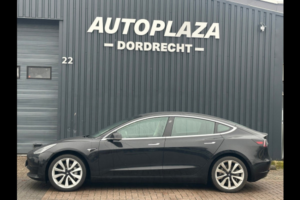 Tesla Model 3 Standard RWD Plus 60 kWh