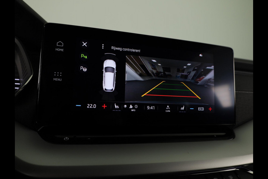 Škoda Octavia Combi 1.4 TSI iV PHEV Business Edition Plus 204pk | Navigatie | Head up Display | ELektrisch verstelbare stoelen met geheugen | Parkeercamera