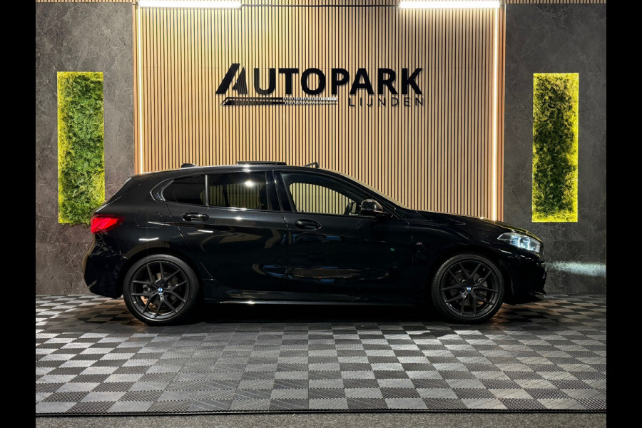 BMW 1-serie 118i M Sport | PANORAMADAK | MEMORY|KEYLESS | SFEERVERLICHTING|LED|FABRIEKSGARANTIE