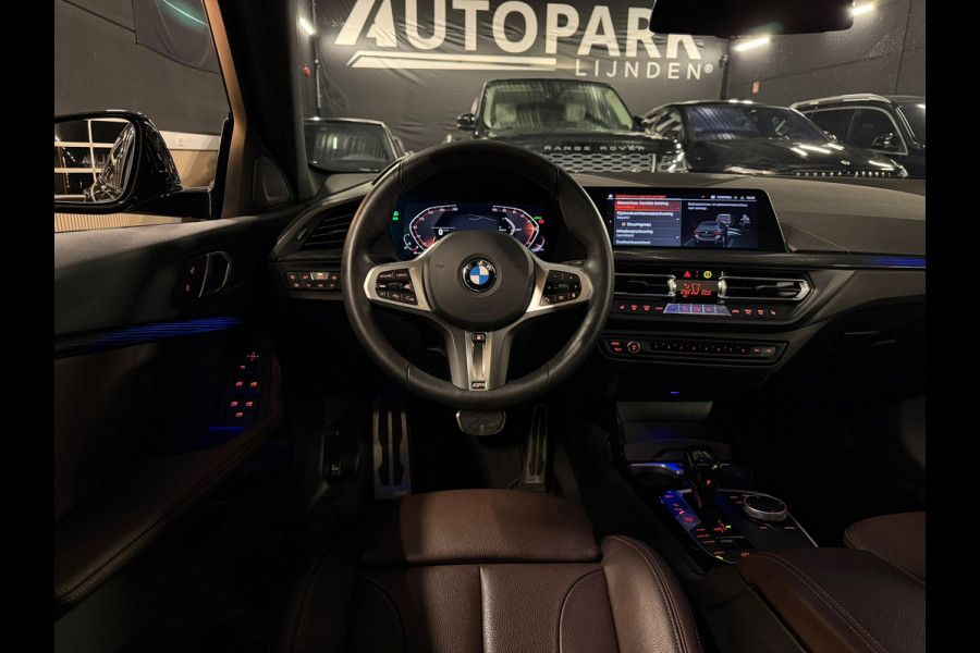 BMW 1-serie 118i M Sport | PANORAMADAK | MEMORY|KEYLESS | SFEERVERLICHTING|LED|FABRIEKSGARANTIE