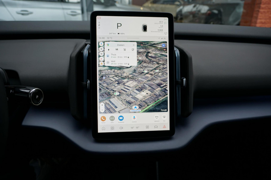 Volvo EX30 Single Motor Extended Range Plus 69 kWh * NIEUWSTAAT * + HARMAN KARDON / PARELMOER LAK