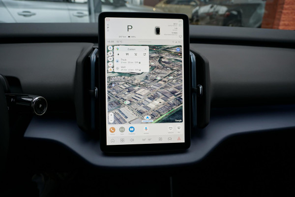 Volvo EX30 Single Motor Extended Range Plus 69 kWh * NIEUWSTAAT * + HARMAN KARDON / PARELMOER LAK