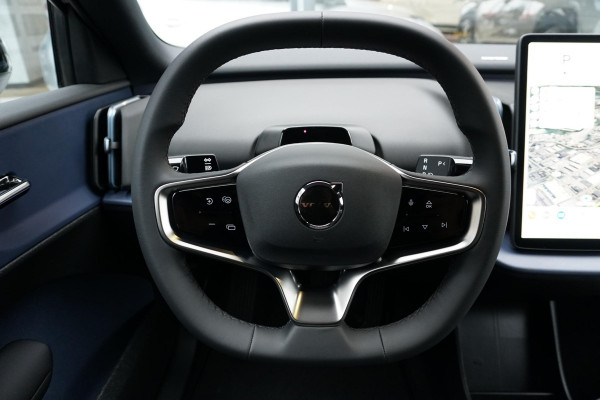 Volvo EX30 Single Motor Extended Range Plus 69 kWh * NIEUWSTAAT * + HARMAN KARDON / PARELMOER LAK