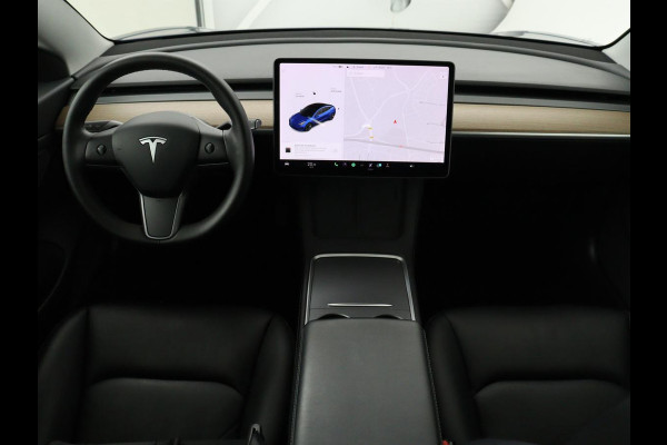 Tesla Model 3 Long Range AWD 75 kWh | Panoramadak | Autopilot | Achterbankverwarming | Leder | Camera | Keyless | Full LED | Navigatie | Stoelverwarming