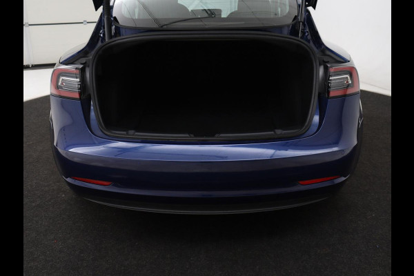 Tesla Model 3 Long Range AWD 75 kWh | Panoramadak | Autopilot | Achterbankverwarming | Leder | Camera | Keyless | Full LED | Navigatie | Stoelverwarming