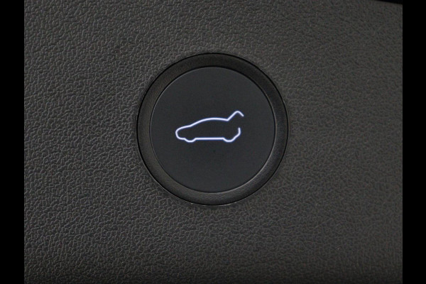 Tesla Model 3 Long Range AWD 75 kWh | Panoramadak | Autopilot | Achterbankverwarming | Leder | Camera | Keyless | Full LED | Navigatie | Stoelverwarming