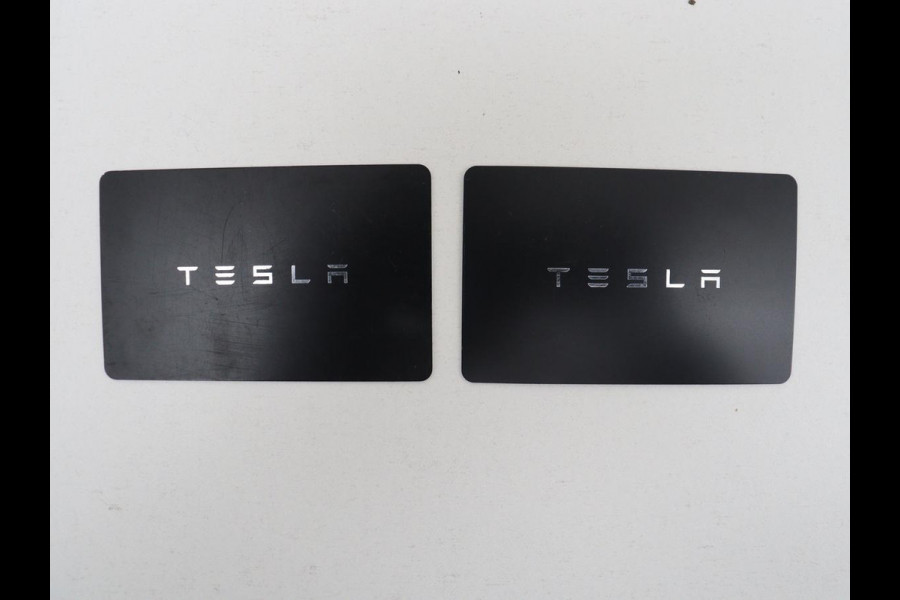 Tesla Model 3 Long Range AWD 75 kWh | Panoramadak | Autopilot | Achterbankverwarming | Leder | Camera | Keyless | Full LED | Navigatie | Stoelverwarming