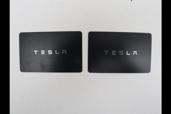 Tesla Model 3 Long Range AWD 75 kWh | Panoramadak | Autopilot | Achterbankverwarming | Leder | Camera | Keyless | Full LED | Navigatie | Stoelverwarming