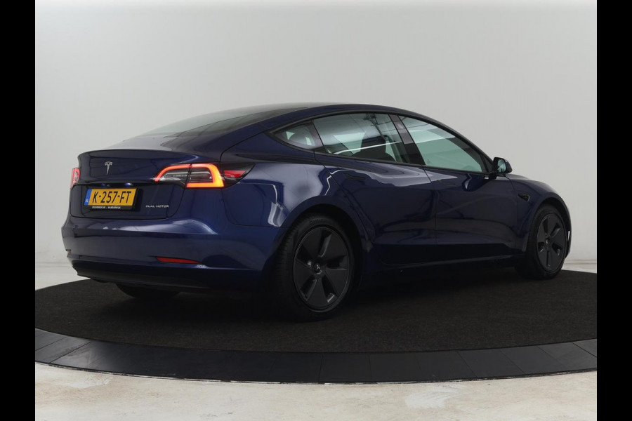 Tesla Model 3 Long Range AWD 75 kWh | Panoramadak | Autopilot | Achterbankverwarming | Leder | Camera | Keyless | Full LED | Navigatie | Stoelverwarming