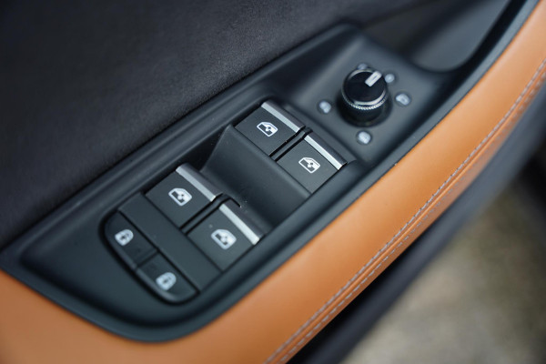 Audi RSQ8 4.0 TFSI Quattro / Keramisch / Cognac Leder / B&O Advanced