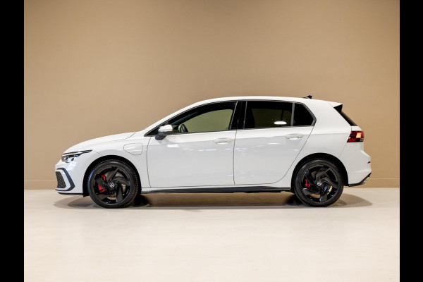 Volkswagen Golf 1.4 eHybrid GTE / 245pk / Apple CarPlay /
