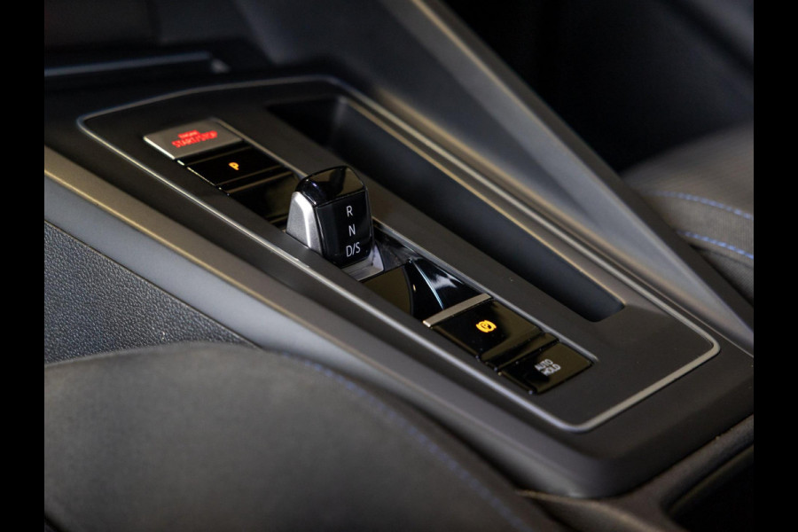 Volkswagen Golf 1.4 eHybrid GTE / 245pk / Apple CarPlay /