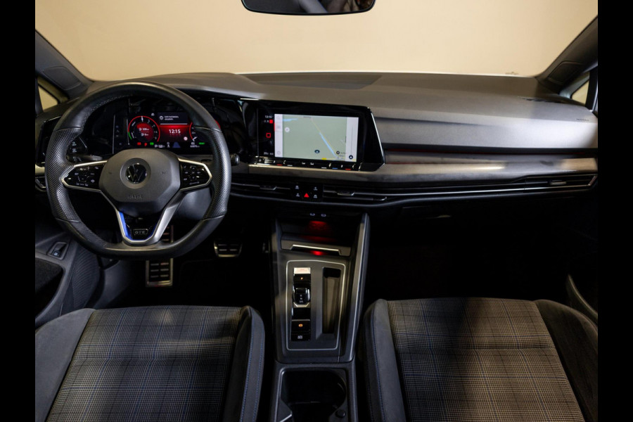 Volkswagen Golf 1.4 eHybrid GTE / 245pk / Apple CarPlay /