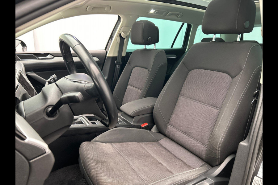 Volkswagen Passat Variant 2.0 TDI Comfortline Business Panormadak Adaptieve cruise Stoel Verwarming Carplay org. Nederlands