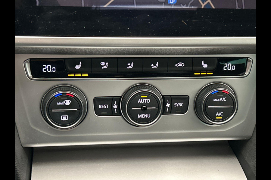 Volkswagen Passat Variant 2.0 TDI Comfortline Business Panormadak Adaptieve cruise Stoel Verwarming Carplay org. Nederlands
