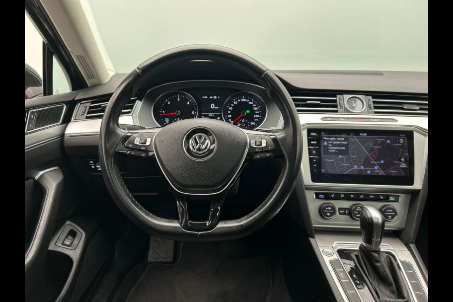 Volkswagen Passat Variant 2.0 TDI Comfortline Business Panormadak Adaptieve cruise Stoel Verwarming Carplay org. Nederlands