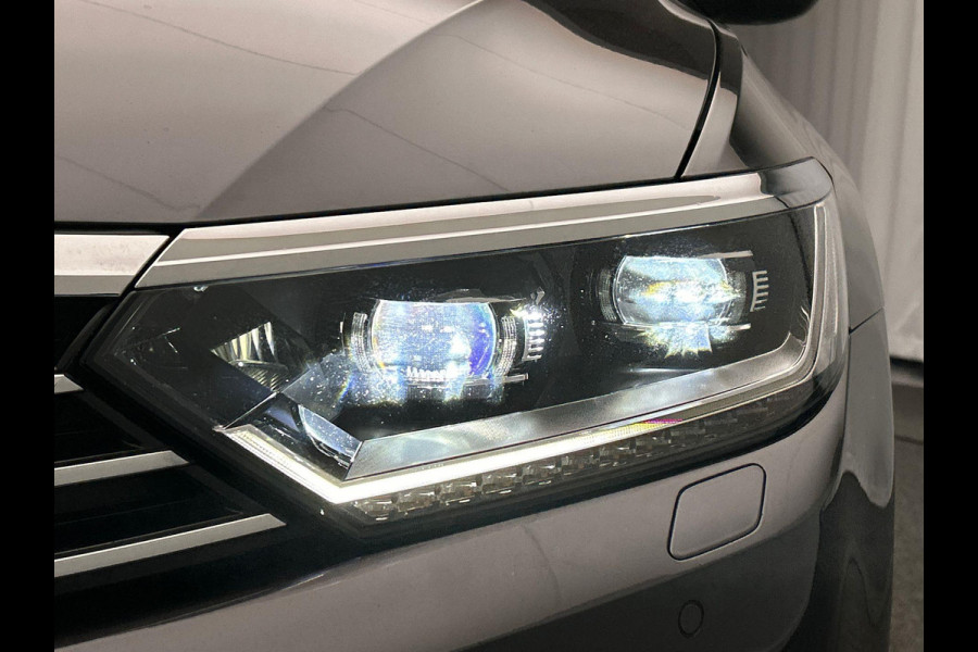 Volkswagen Passat Variant 2.0 TDI Comfortline Business Panormadak Adaptieve cruise Stoel Verwarming Carplay org. Nederlands