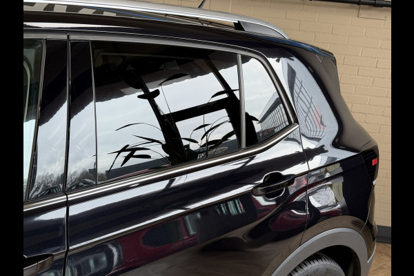 Volkswagen T-Cross 1.0 TSI AUT Style | Navi | Beats | Camera | 17 " | PDC V+A | Dode hoek | 100% Volkswagen dealer onderhouden!