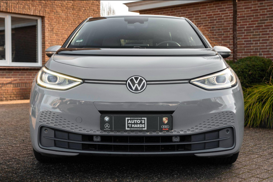 Volkswagen ID.3 First Plus 58 kWh 1e Eig Sfeerverlichting Keyless Adaptive Camera Stoelverwarming 19''