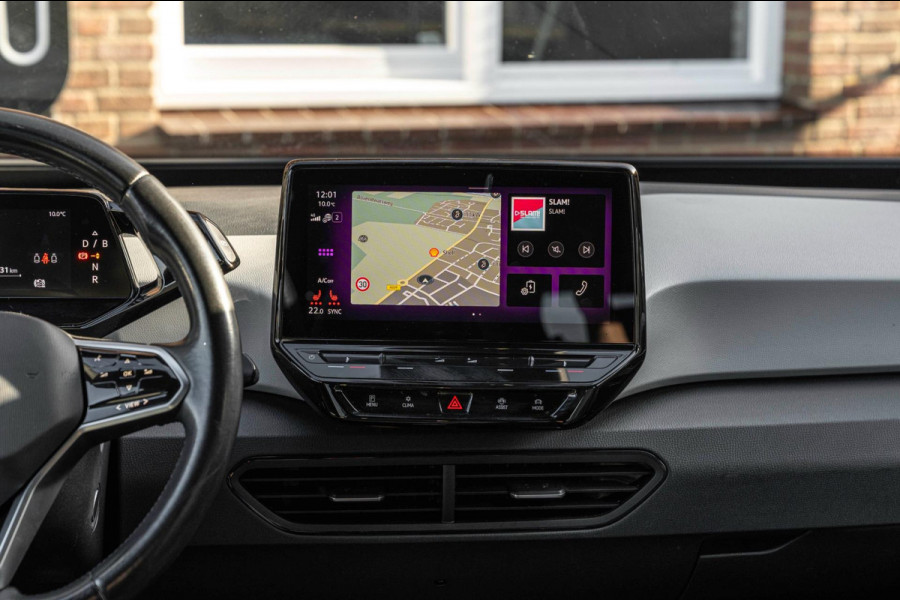 Volkswagen ID.3 First Plus 58 kWh 1e Eig Sfeerverlichting Keyless Adaptive Camera Stoelverwarming 19''