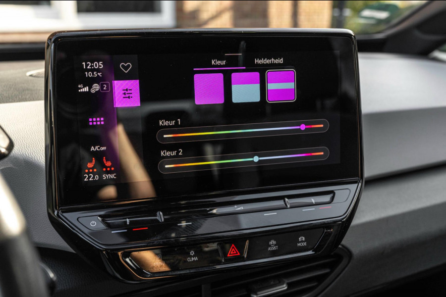 Volkswagen ID.3 First Plus 58 kWh 1e Eig Sfeerverlichting Keyless Adaptive Camera Stoelverwarming 19''