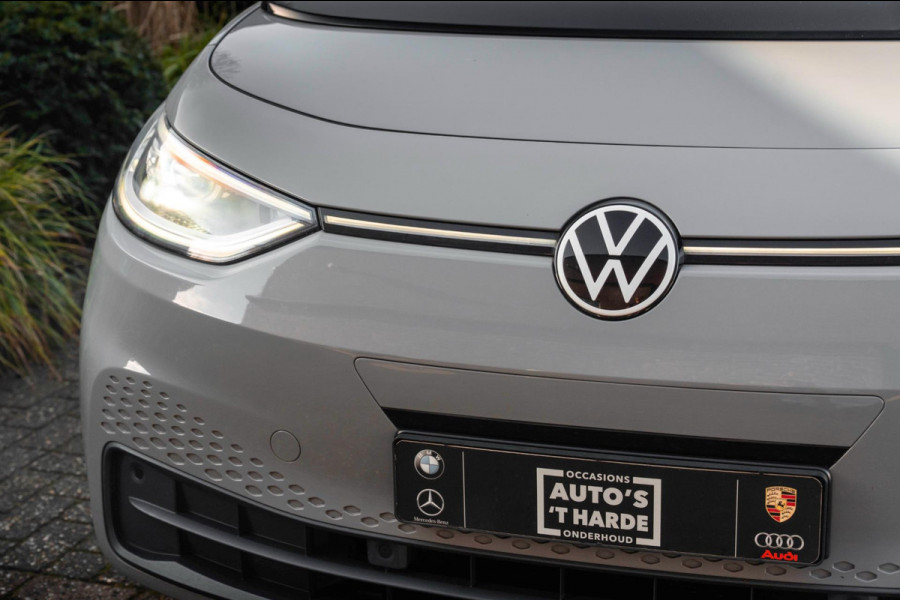 Volkswagen ID.3 First Plus 58 kWh 1e Eig Sfeerverlichting Keyless Adaptive Camera Stoelverwarming 19''