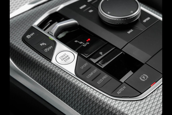 BMW 3 Serie Touring 330i xDrive M-Sport - LCI 2 - ACC - Parking Ass - Stoelverwarming