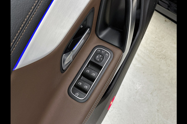 Mercedes-Benz CLA-Klasse Shooting Brake 250 e AMG Line(Dealer OnderH, SfeerVerlichting, Camera, Stoelkoeling/ Verwarming, Etc)