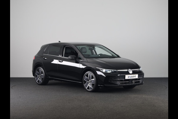 Volkswagen Golf 1.5 eHybrid Style Edition 204 pk Automaat (DSG) | Verlengde garantie | Parkeersensoren (Park assist) | Rondomzicht camera | Matrix LED koplampen | Stoelverwarming |