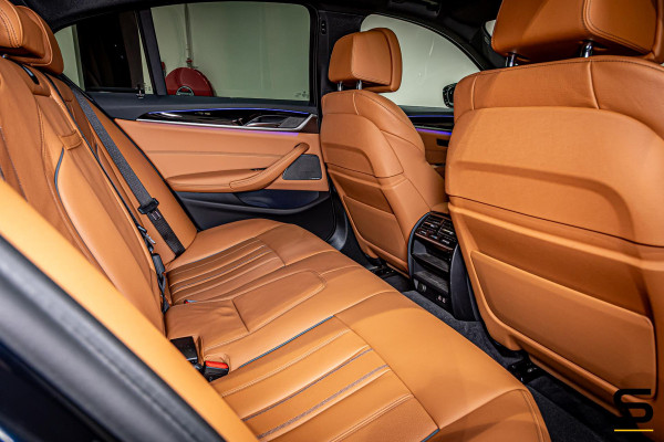 BMW 5 Serie 520i High Executive Edition|M-sport|NAP|Full|1eig