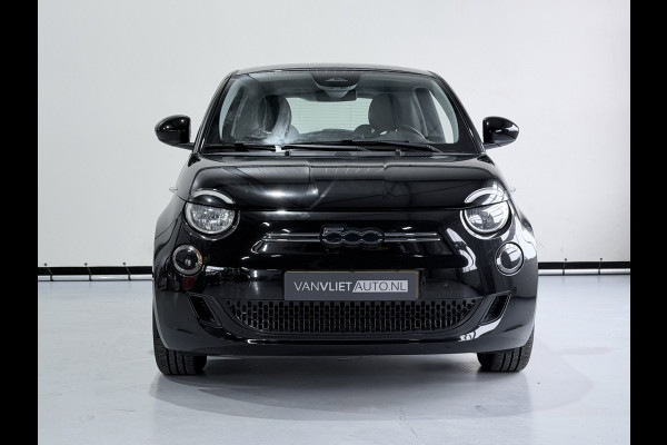 Fiat 500E Urban 42 kWh / Apple carplay / Climate controle