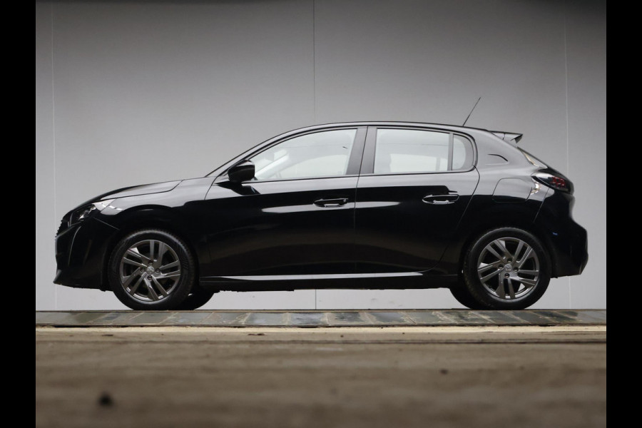 Peugeot 208 1.2 PureTech Allure Sport (APPLE CARPLAY,NAVI,PDC,CRUISE,LED,ELEKTRISCH PAKKET,SPORTSTOELEN,LM VELGEN)