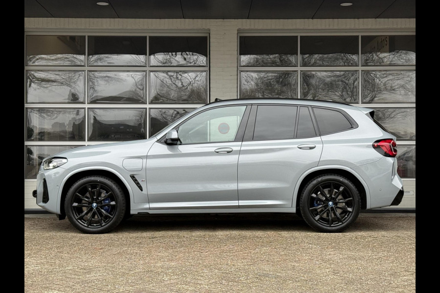 BMW X3 xDrive30e M SPORT | HARMAN KARDON | TREKHAAK | PANORAMA | KEYLESS | SPORTREMMEN | ELEKT. STOELEN |