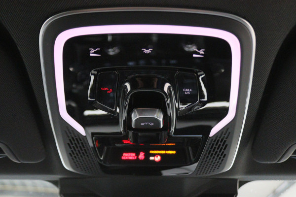 Lynk & Co 01 1.5 360° Camera, Panoramadak, Zwarte hemel, ACC, Apple Carplay, DAB, 20''