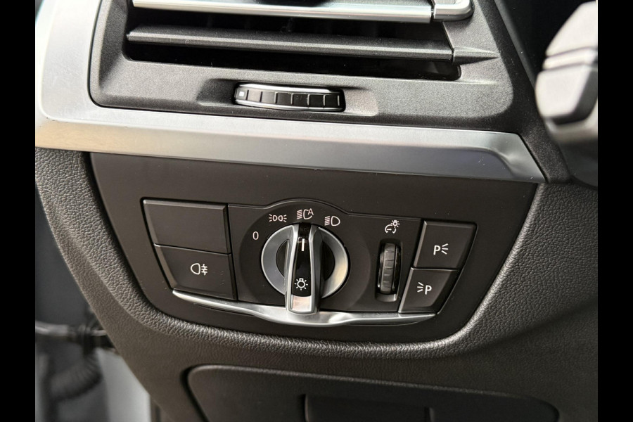 BMW X3 xDrive30e M SPORT | HARMAN KARDON | TREKHAAK | PANORAMA | KEYLESS | SPORTREMMEN | ELEKT. STOELEN |