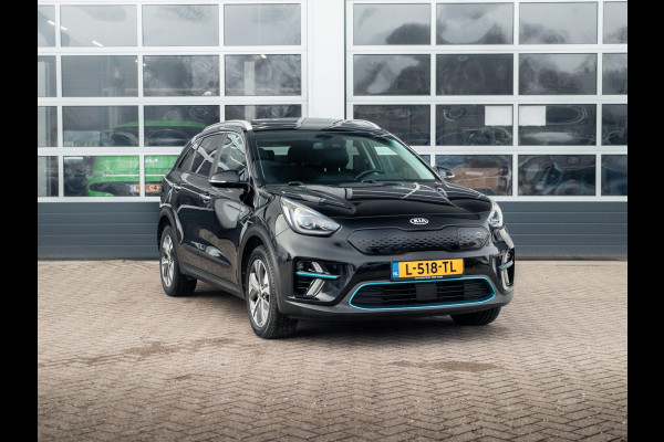 Kia e-Niro ExecutiveLine 64 kWh l Lederen bekleding l Stoel Stuurwielverwarming l JBL premium sound systeem l Schuifkantel dak l SOH 95,8 l