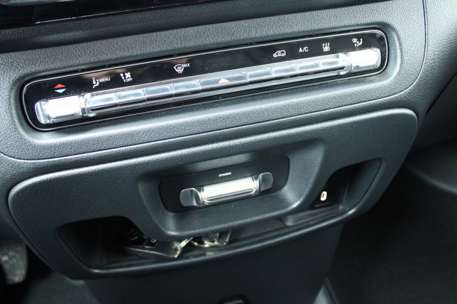 Mercedes-Benz Vito 116 CDI / Aut / Lang / Edition / Led / Camera / Achterdeuren / Vol Opties / NIEUWSTAAT