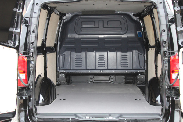Mercedes-Benz Vito 116 CDI / Aut / Lang / Edition / Led / Camera / Achterdeuren / Vol Opties / NIEUWSTAAT