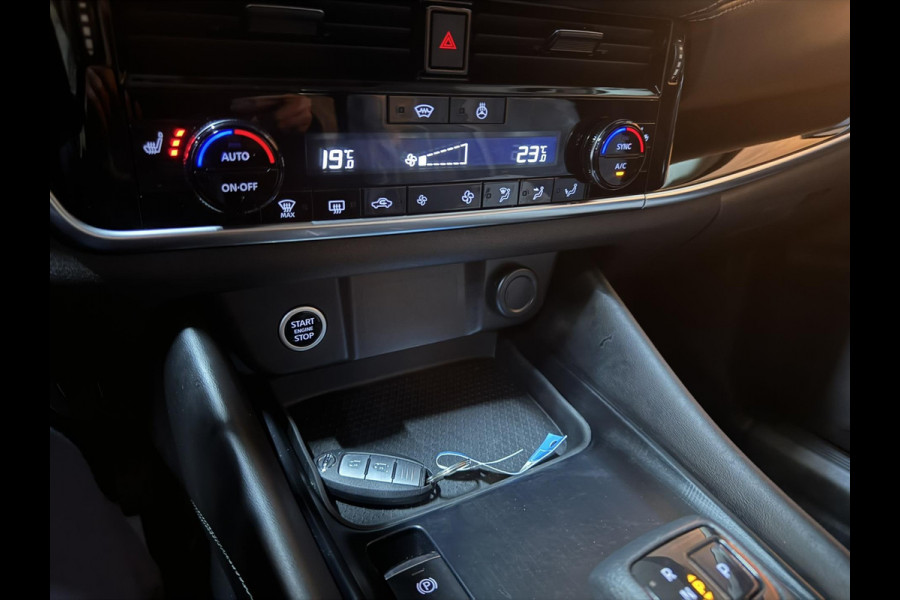 Nissan QASHQAI 1.3 MHEV N-Connecta Garantie Afn. Trekhaak 360 Camera StoelVW Keyless Adoptieve Cruise Lane Led Dab Rijklaar