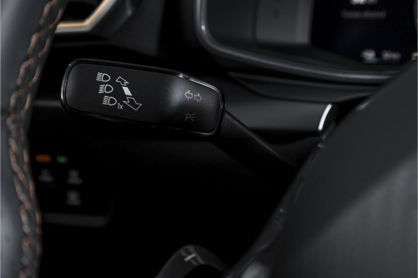 CUPRA Formentor 1.5 TSI e-Hybrid 272 PK VZ Performance - Automaat | Dig. Cockpit | Adapt. Cruise | Stoel-+Stuurverw. | PDC | Camera | NAV + App. Connect | ECC | Sennheiser | Elek. Klep | LM 19" | 5347