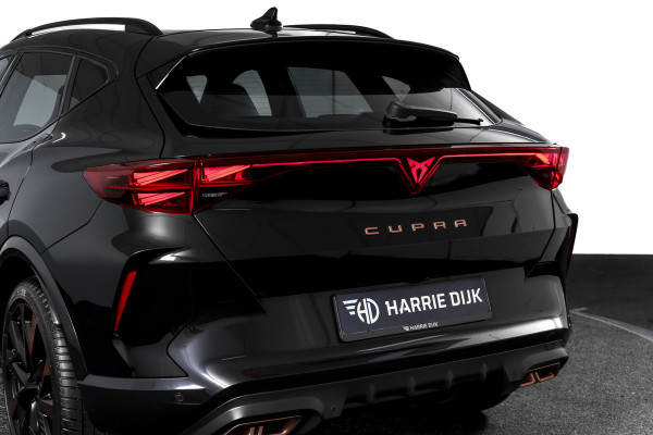 CUPRA Formentor 1.5 TSI e-Hybrid 272 PK VZ Performance - Automaat | Dig. Cockpit | Adapt. Cruise | Stoel-+Stuurverw. | PDC | Camera | NAV + App. Connect | ECC | Sennheiser | Elek. Klep | LM 19" | 5347