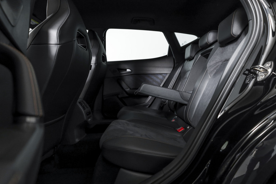 CUPRA Formentor 1.5 TSI e-Hybrid 272 PK VZ Performance - Automaat | Dig. Cockpit | Adapt. Cruise | Stoel-+Stuurverw. | PDC | Camera | NAV + App. Connect | ECC | Sennheiser | Elek. Klep | LM 19" | 5347