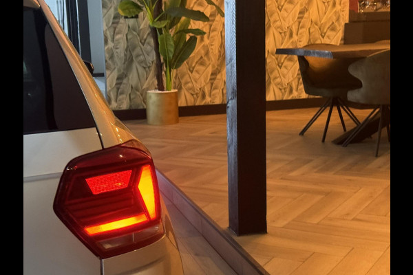 Volkswagen Polo 1.0 TSI Comfortline NAP Garantie Carplay Adoptieve Cruise Navi Airco PDC Led Rijklaar