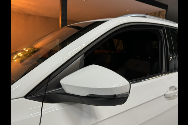 Volkswagen T-Cross 1.0 TSI R-Line Garantie Carplay Blindspot Adoptieve Cruise Virtueel Dash Navi Clima Keyless Led Dab Rijklaar