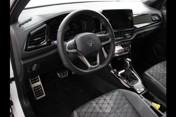 Volkswagen T-Roc 1.5 TSI R-Line+Blackpack Climate control | Adaptieve cruise control | LED | Navigatie | Achteruitrijcamera | Parkeersensoren | Apple Carplay/ Android Auto | Radio
