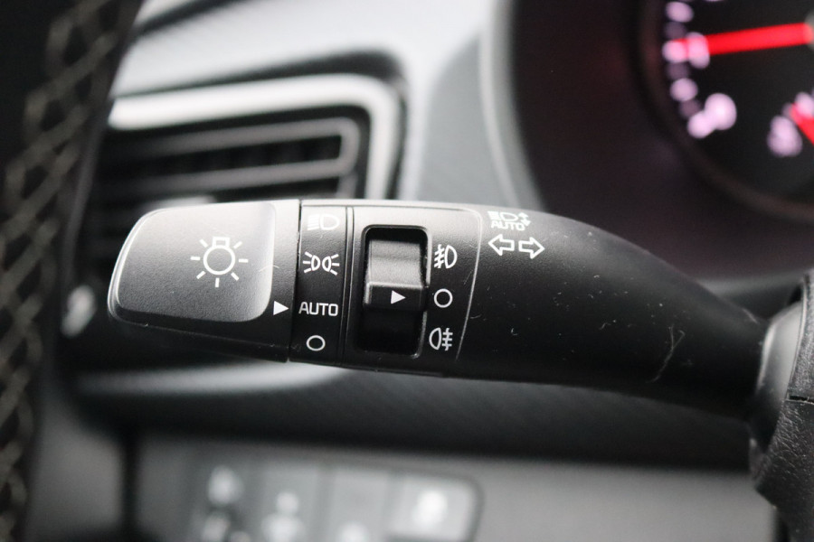 Kia Rio 1.0 T-GDi 100PK MHEV GT-Line Navigatie/Camera/Winter-pack/Carplay-android/Keyfree