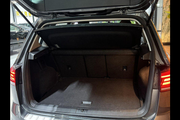 Volkswagen Golf Sportsvan 1.0 TSI Comfortline Garantie Trekhaak Carplay Adoptieve Cruise Navi Clima Led Dab PDC Rijklaar