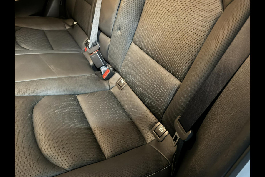 Kia Xceed 1.5 T-GDI ExecutiveLine Garantie Memory Leder StoelVentilatie StoelVW StuurVW Camera Elek Achterklep Blindspot Rijklaar