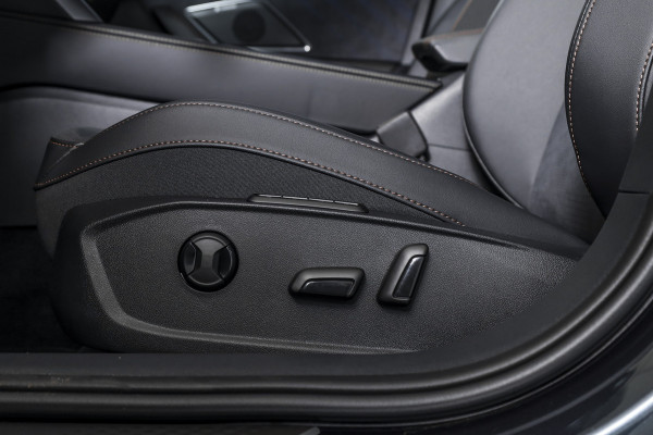 CUPRA Formentor 1.5 TSI e-Hybrid 272 PK VZ Performance - Automaat | Dig. Cockpit | Adapt. Cruise | Stoel-+Stuurverw. | PDC | Camera | NAV + App. Connect | ECC | Sennheiser | Elek. Klep | LM 19" | 6918